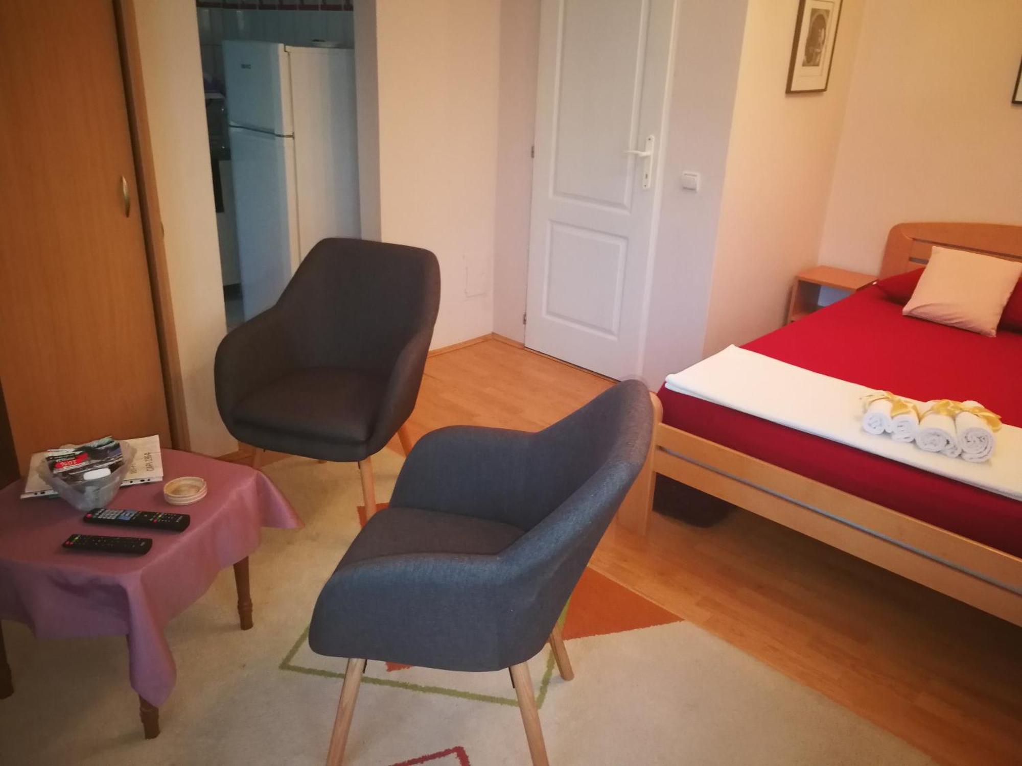 Apartmani Capi Golubac Kamer foto
