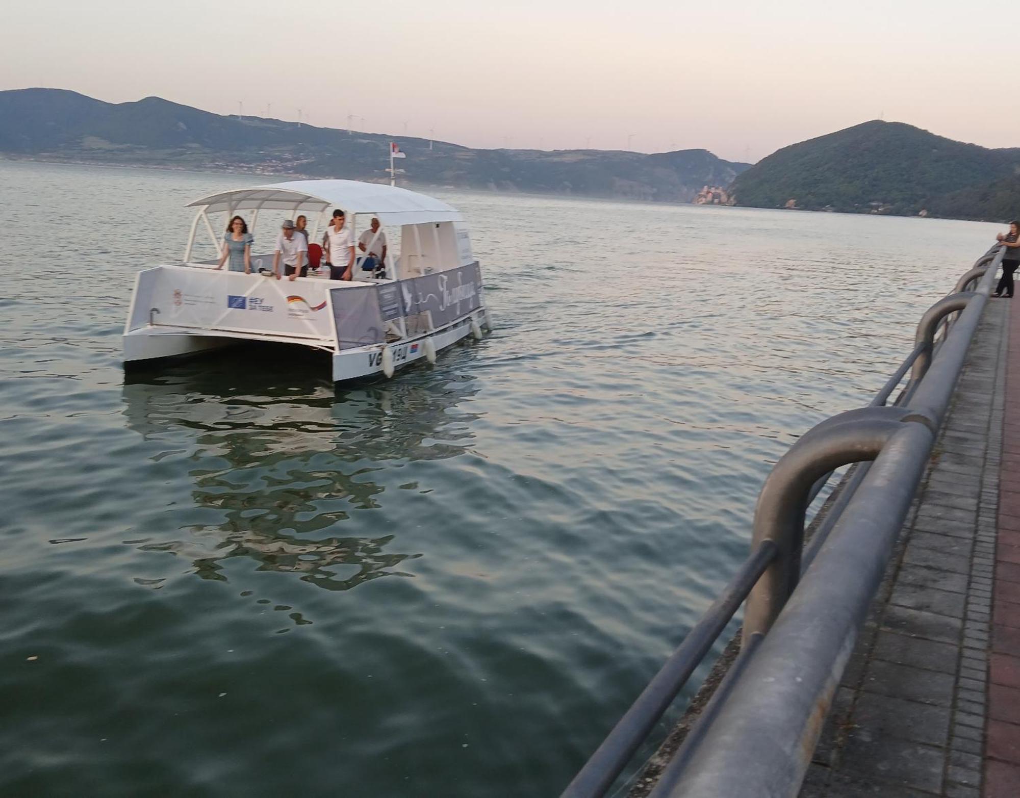 Apartmani Capi Golubac Buitenkant foto